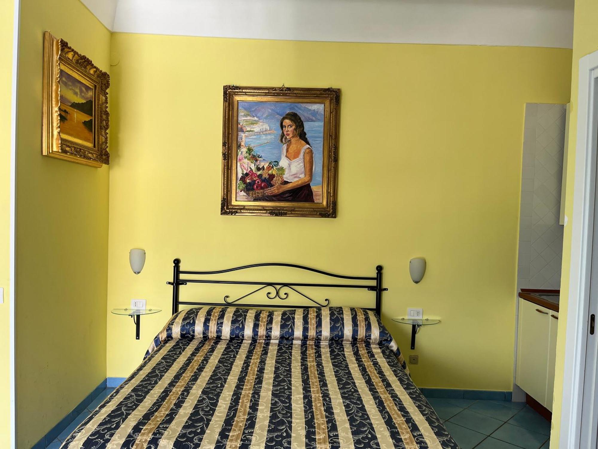 Dimora Carlo III Bed & Breakfast Vietri Bagian luar foto