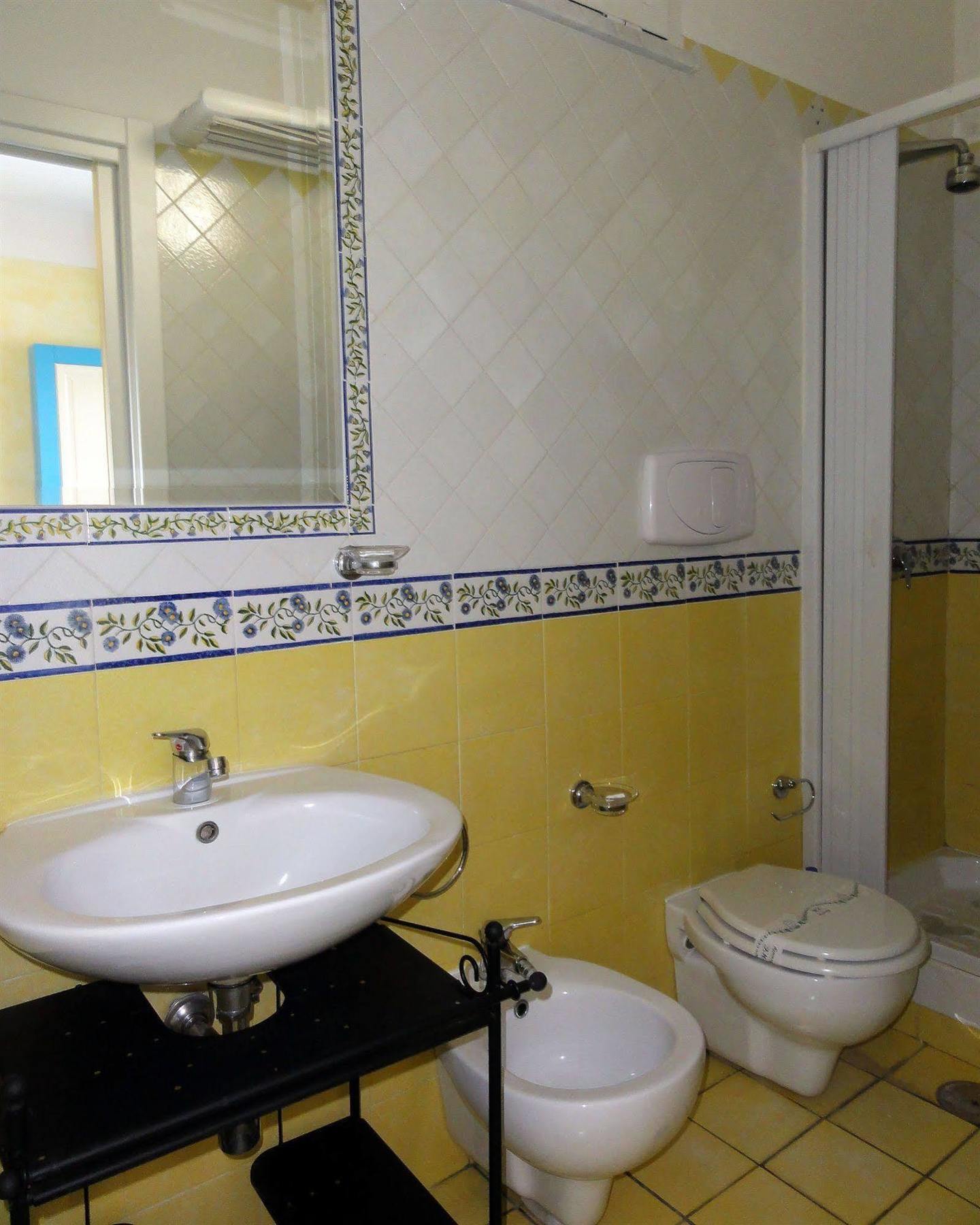 Dimora Carlo III Bed & Breakfast Vietri Bagian luar foto